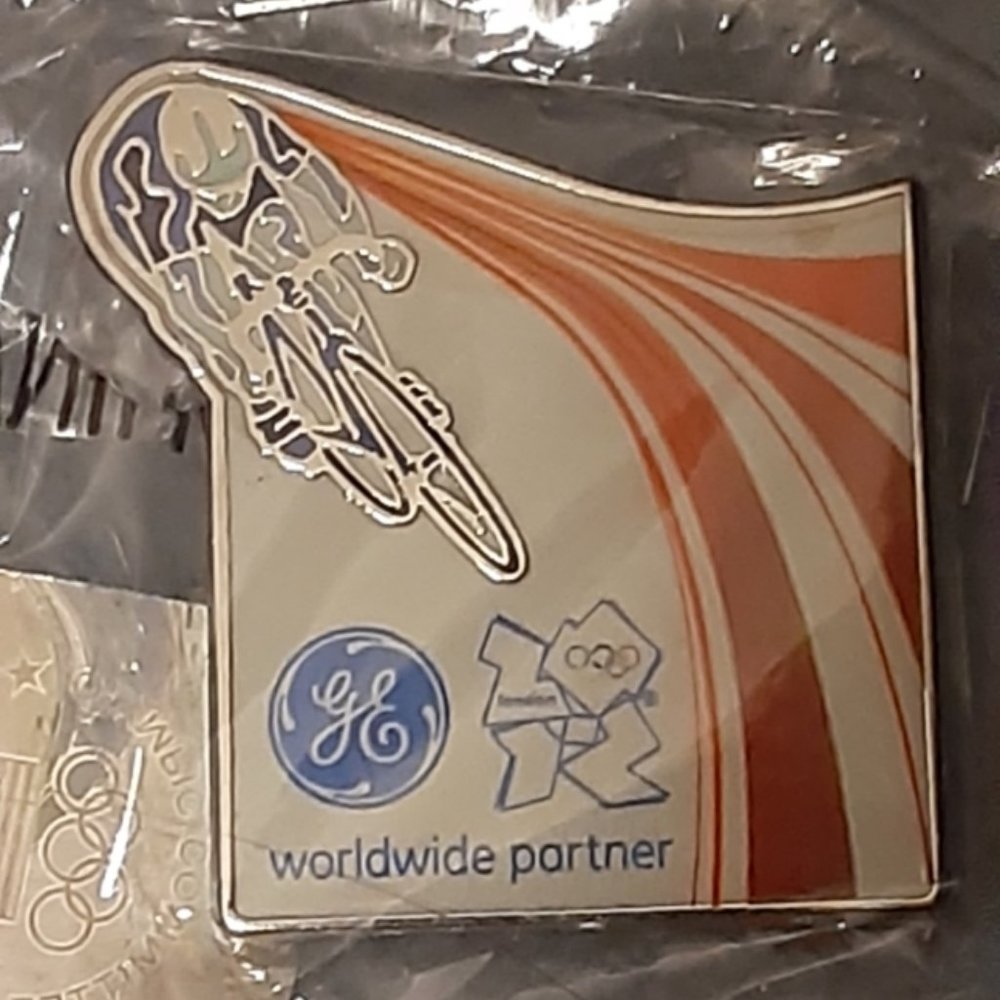 Set of 4 London 2012 Olympic GE Sponsor Pins